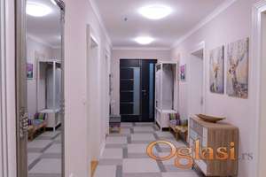 Lux kuca-Izdavanje, ključ u agenciji